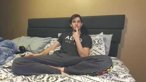 Snapshot of downforthemoney chatting on December 2024 09:13:02 AM downforthemoney online show from December 2024 09:13:02 AM