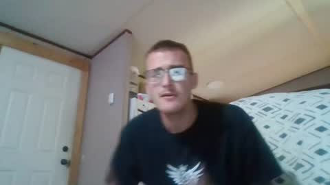 Snapshot of doyoudanny chatting on August 2026 04:31:02 PM doyoudanny online show from August 2026 04:31:02 PM