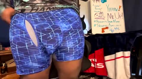 MrPirated online show from February 2025 07:28:02 PM