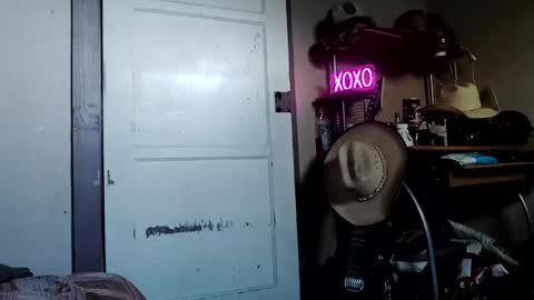 MrPirated online show from September 2025 10:37:01 PM