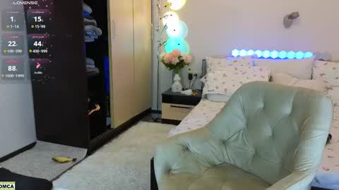 Snapshot of dragoncutey chatting on November 2025 01:22:01 PM Katya online show from November 2025 01:22:01 PM