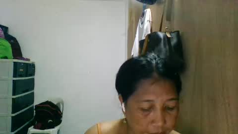 Snapshot of dragonlady402 chatting on February 2026 02:02:02 PM Dragon Lady online show from February 2026 02:02:02 PM