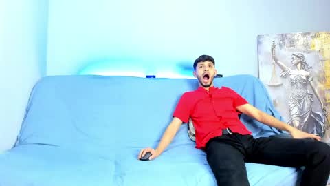 Snapshot of drake_and_zara chatting on May 2026 12:44:02 PM Drake and Zara online show from May 2026 12:44:02 PM