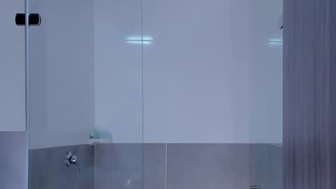 drake_carter1 online show from December 2024 02:51:01 AM