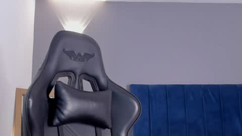 drake_carter1 online show from January 2025 01:11:01 AM