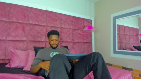 ---Drake--- online show from December 2024 06:08:01 PM