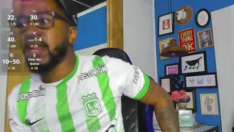 ---Drake--- online show from September 2025 09:51:01 PM