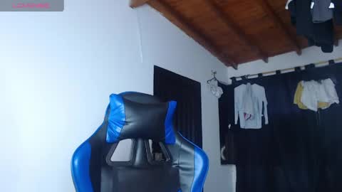 Snapshot of drake_nassir4 chatting on June 2026 07:02:02 AM ---Drake--- online show from June 2026 07:02:02 AM