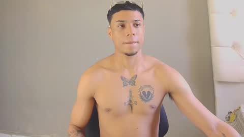 Snapshot of drake_the_kingmaster chatting on December 2024 06:52:02 PM ig kingmaster777 online show from December 2024 06:52:02 PM