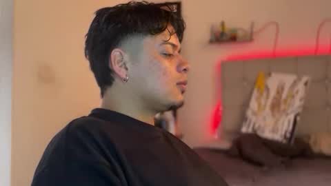 drakeeee online show from April 2026 01:51:02 PM