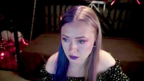 Snapshot of dramaquenn chatting on February 2026 06:54:02 AM Lina online show from February 2026 06:54:02 AM