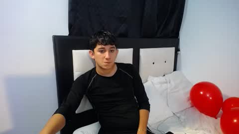 -- nicolle and jhon -- online show from February 2026 04:53:01 AM