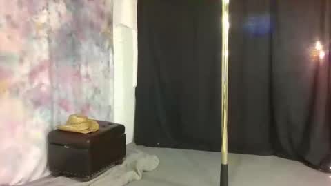 Snapshot of dream_maker420 chatting on January 2026 03:03:02 PM dream_maker420 online show from January 2026 03:03:02 PM