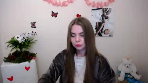 Snapshot of dream_mari chatting on April 2026 06:27:01 AM Mari online show from April 2026 06:27:01 AM