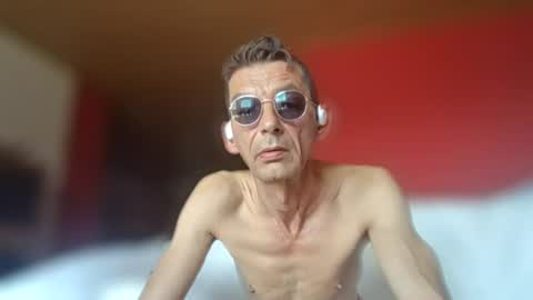 Snapshot of dreambob chatting on July 2026 10:39:02 AM Dreambob online show from July 2026 10:39:02 AM