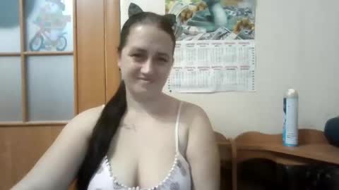 Snapshot of dreamiebelle chatting on November 2025 02:49:02 PM dreamiebelle online show from November 2025 02:49:02 PM
