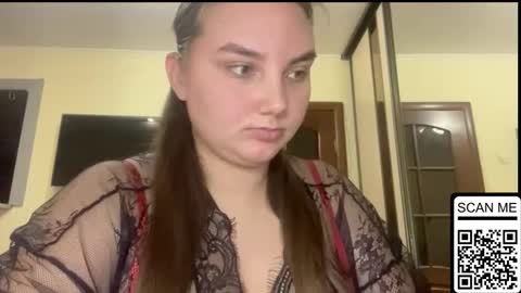 Mila online show from November 2025 06:46:02 PM