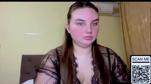 Mila online show from February 2026 05:09:02 PM