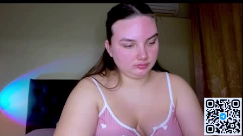 Mila online show from March 2026 06:37:01 PM