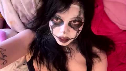Snapshot of dreamycookies3 chatting on May 2026 07:42:02 PM dreamycookies3 online show from May 2026 07:42:02 PM