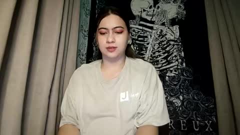 dreamycreamyst online show from February 2025 08:55:01 PM