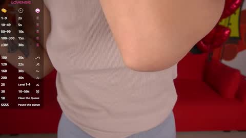 Lina online show from February 2025 07:28:02 AM