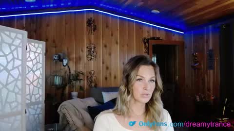 DreamyTrance online show from April 2026 06:53:01 PM