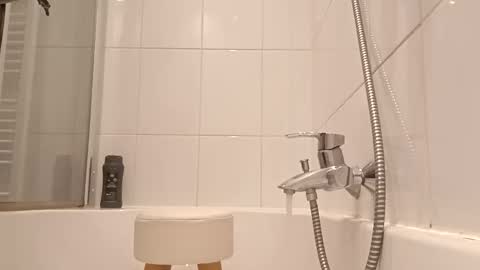 Snapshot of drijn3 chatting on November 2025 03:36:01 PM drijn3 online show from November 2025 03:36:01 PM