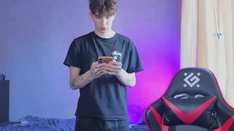 Snapshot of drinklinov chatting on May 2026 03:50:01 PM Mark online show from May 2026 03:50:01 PM