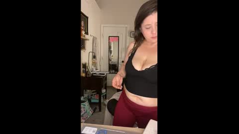 Drippy kitty  online show from February 2026 11:58:02 AM