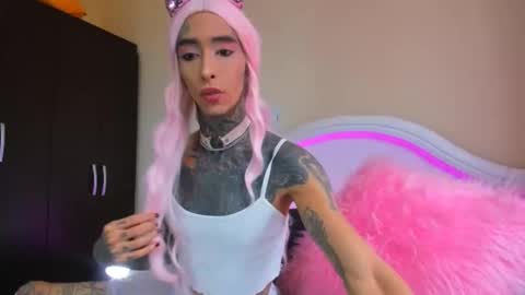 drippyorlove online show from February 2025 01:03:02 PM