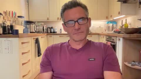 Nick online show from September 2025 01:43:02 PM