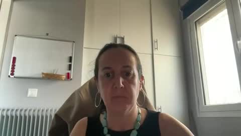 Snapshot of drresa chatting on April 2026 10:52:02 AM Dr. Resa online show from April 2026 10:52:02 AM