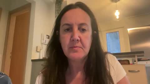 Snapshot of drresa chatting on April 2026 05:06:02 PM Dr. Resa online show from April 2026 05:06:02 PM