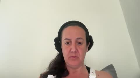 Snapshot of drresa chatting on May 2026 08:19:01 AM Dr. Resa online show from May 2026 08:19:01 AM