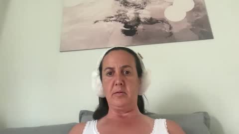 Snapshot of drresa chatting on May 2026 10:36:01 AM Dr. Resa online show from May 2026 10:36:01 AM