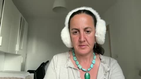 Snapshot of drresa chatting on May 2026 04:35:01 PM Dr. Resa online show from May 2026 04:35:01 PM