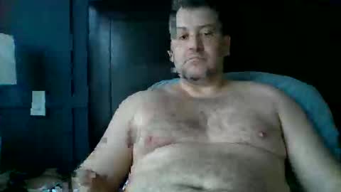 Snapshot of drxxx2112 chatting on December 2025 11:42:02 PM drxxx2112 online show from December 2025 11:42:02 PM
