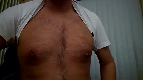 Snapshot of dublindub12 chatting on December 2025 03:46:02 AM dublindub12 online show from December 2025 03:46:02 AM