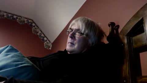 Doug online show from January 2025 01:32:01 AM