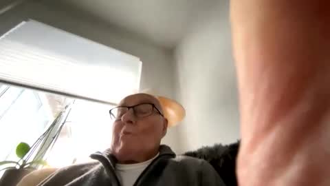 Snapshot of duin8 chatting on February 2026 02:48:02 PM Duin8 online show from February 2026 02:48:02 PM