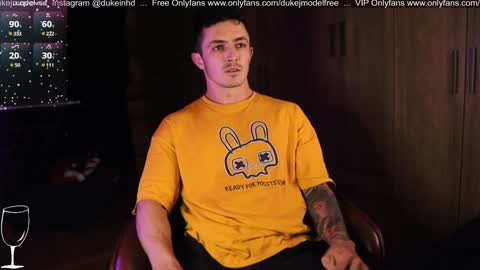 Snapshot of duke_j chatting on January 2025 03:22:01 AM DUKE J online show from January 2025 03:22:01 AM