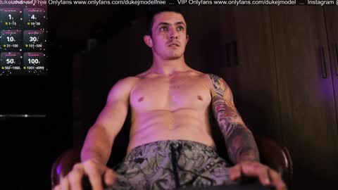 Snapshot of duke_j chatting on January 2025 03:33:01 AM DUKE J online show from January 2025 03:33:01 AM