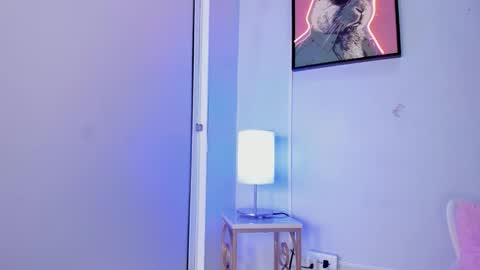 dulce__fiore07 online show from February 2026 12:17:01 PM