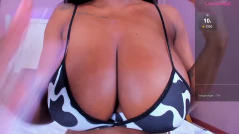 Snapshot of dulce_mariaahe chatting on January 2025 12:36:01 PM online show from January 2025 12:36:01 PM