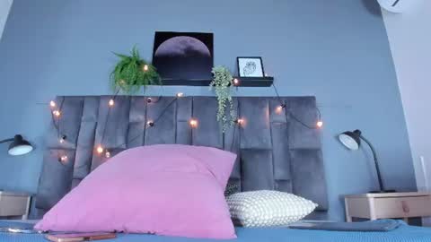 Snapshot of dulceaurora_ chatting on July 2026 02:51:02 AM DULCE AURORA online show from July 2026 02:51:02 AM