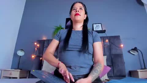 Snapshot of dulceaurora_ chatting on July 2026 02:49:02 AM DULCE AURORA online show from July 2026 02:49:02 AM