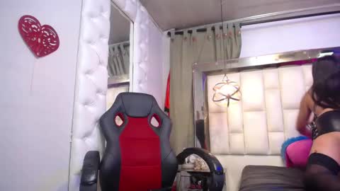 Snapshot of dulcebarbiery chatting on December 2025 07:53:01 PM dulcebarbiery online show from December 2025 07:53:01 PM