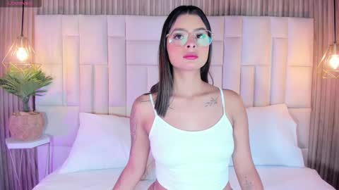 Dulce  online show from December 2025 11:19:01 AM