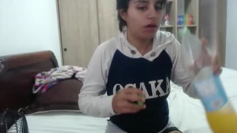 Snapshot of dulcekatty18 chatting on February 2026 02:37:01 PM dulcekatty18 online show from February 2026 02:37:01 PM